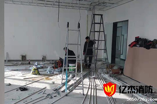 网吧消防改造：开网吧的场所必须满足哪些消防要求